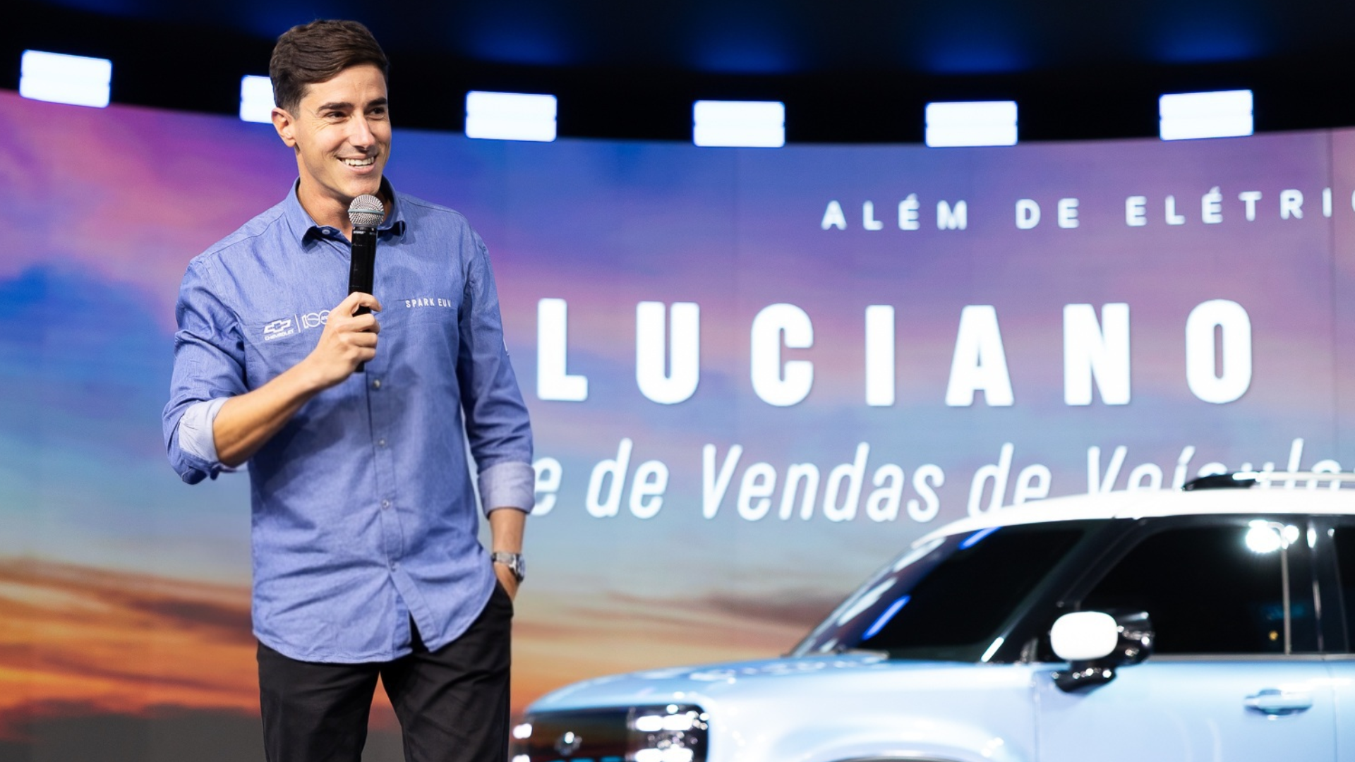 Luciano Bollani GM On The Right TRACK Hero Image