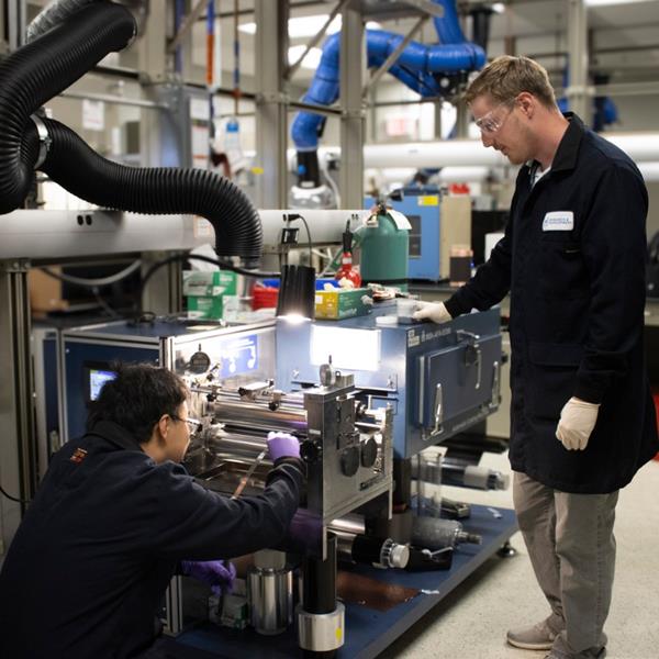 Yifan Zhao Left Nathaniel Hardin Work Lab Scale Roll To Roll Electrode Coating Machine
