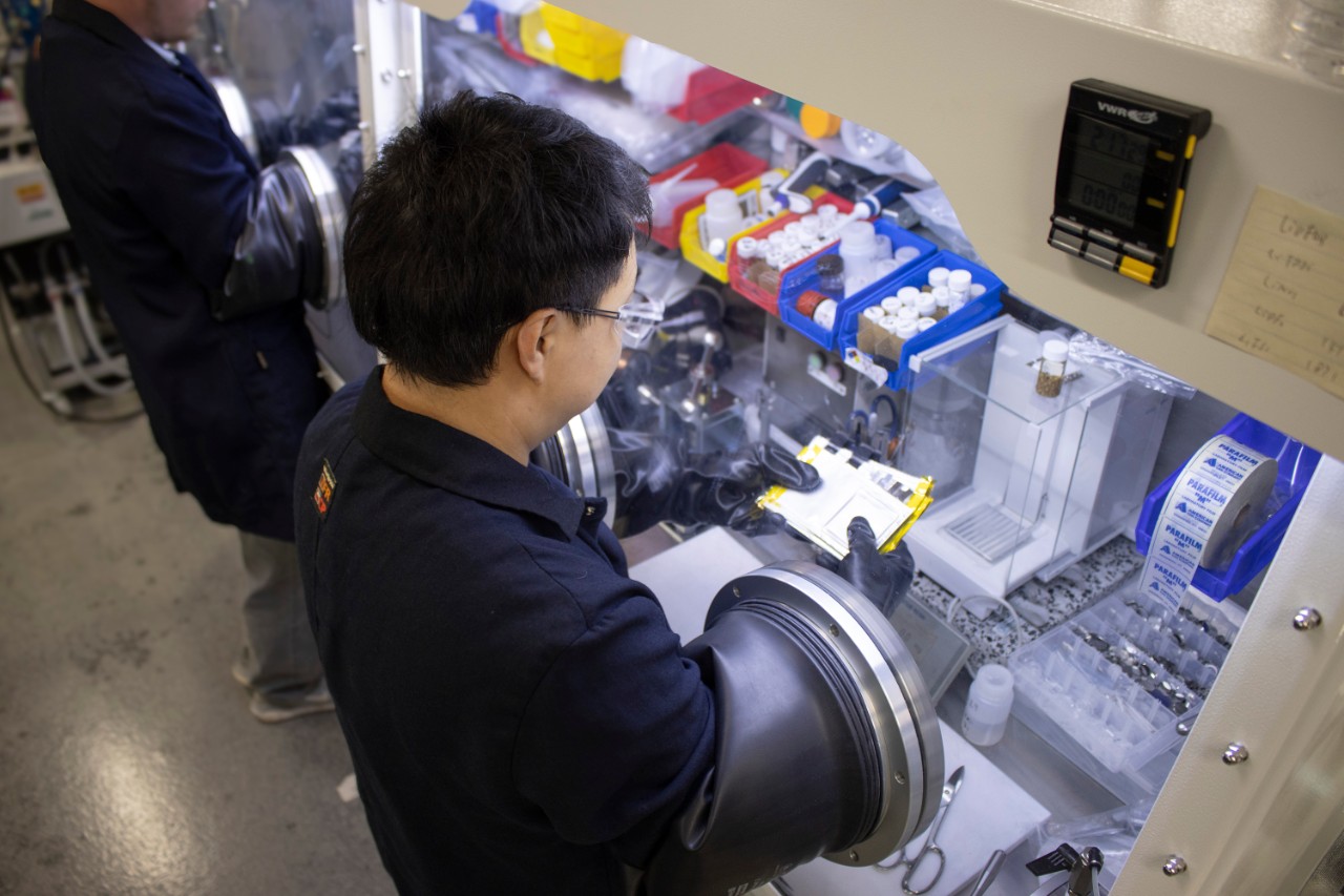 Yifan Zhao Uses Glove Box Check Pouch Cell Before Moving Electrolyte Filing Process
