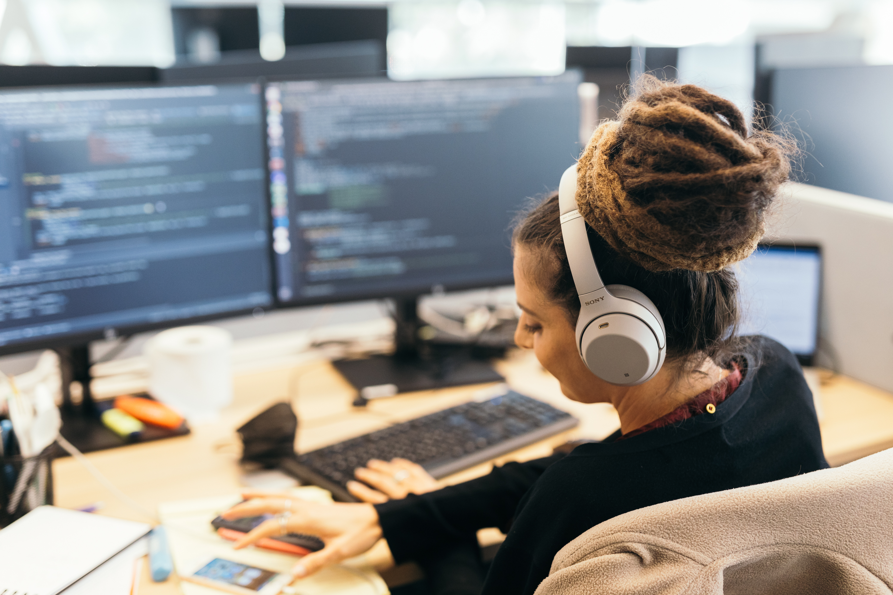 GM employee working at their computer
