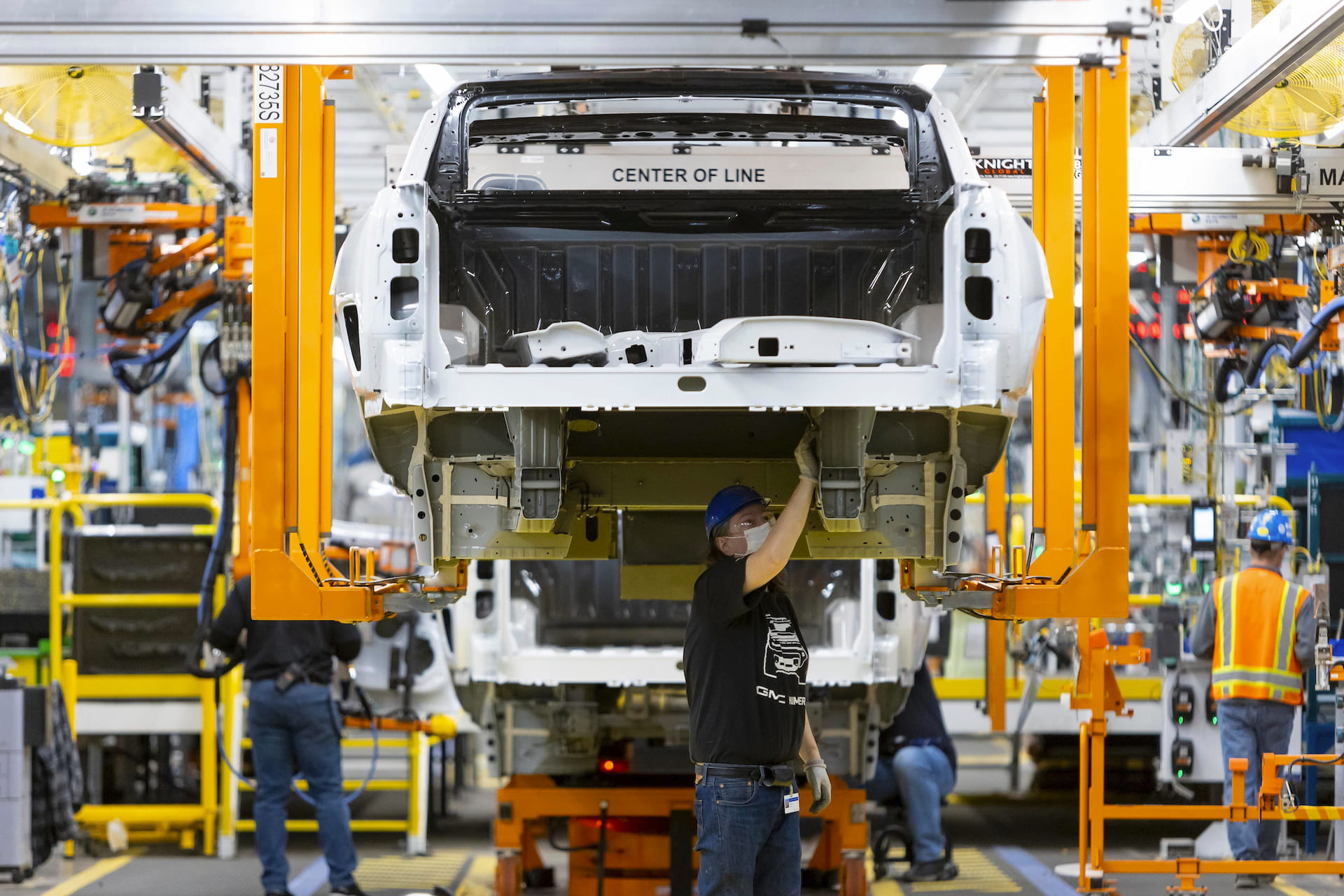 Gmc Hummer Ev Production To Pause In November Until The End Of The Year 4