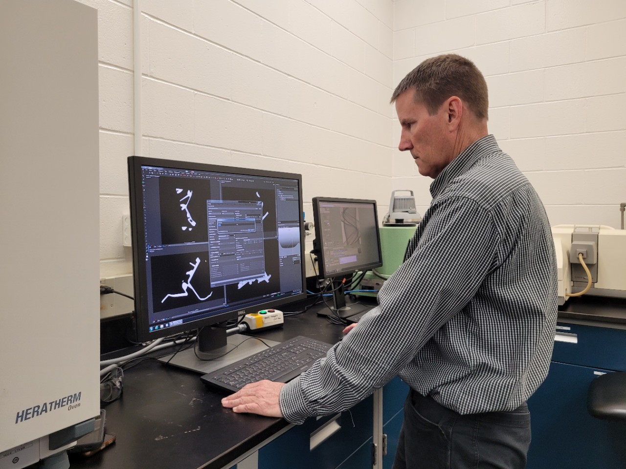 How GM Uses CT Scanning Boost Vehicle Manufacturing Quality Corey Desk Stand